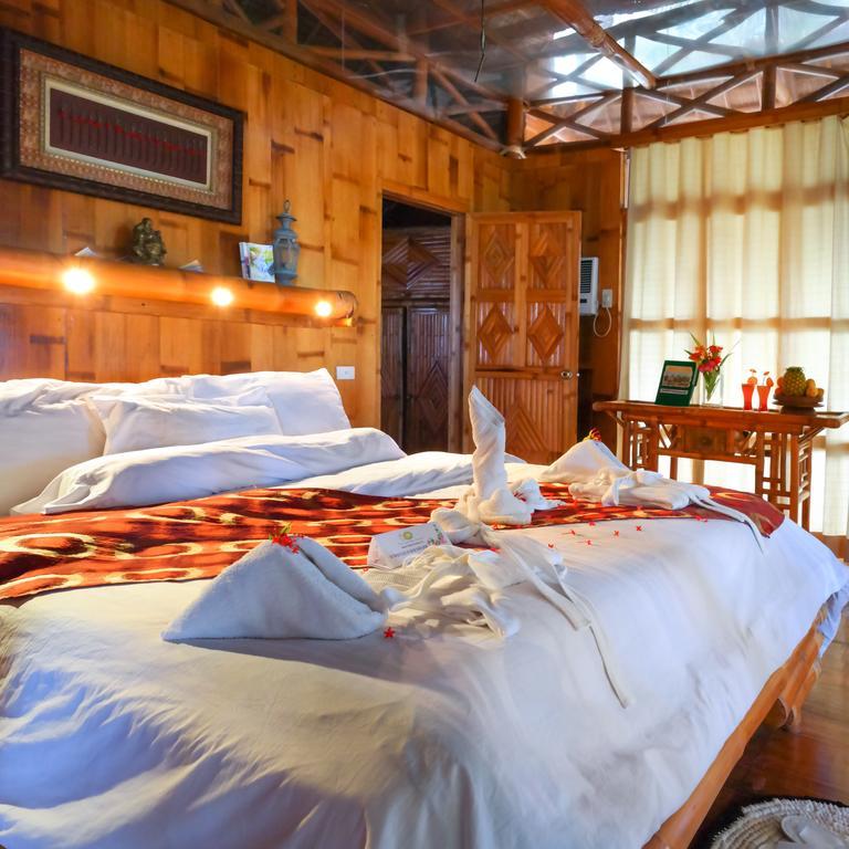 The Coral Blue Oriental Beach Villas And Suites Santa Fe  Exteriör bild